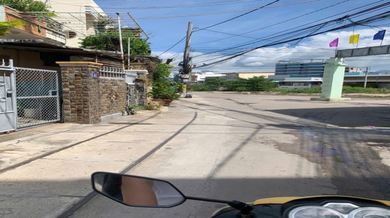 Cần bán nhà cấp 4 khu Đề Pô Nguyễn Trãi - Phước Tân - Nha Trang
