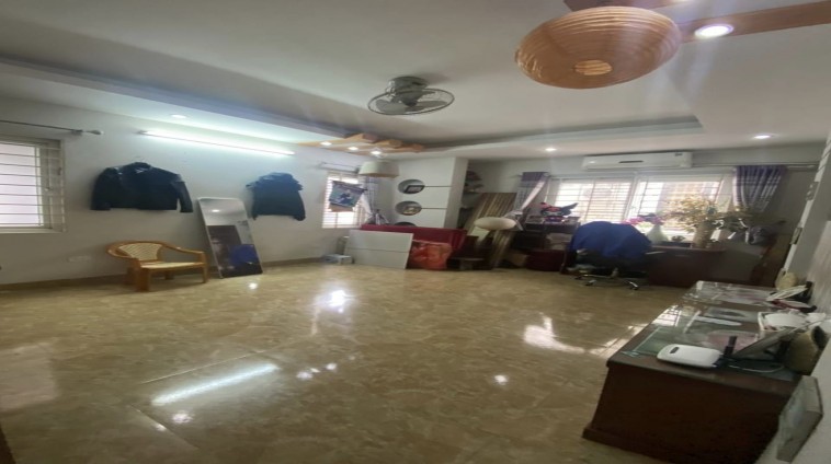 Bán Nhà Cầu Giấy Lô Góc Kinh Doanh 58/68m x 5 Tầng Mt 10M Nhỉnh 13 Tỉ.