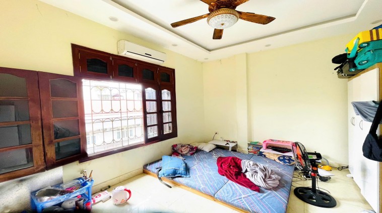 BÁN NHÀ Ô TÔ KINH DOANH ĐỈNH TT ĐỐNG ĐA NGUYỄN CHÍ THANH 48M2 4T 4,3M MT GIÁ CHÀO 13 TỶ ĐỐNG ĐA 2 THOÁNG TRƯỚC SAU
