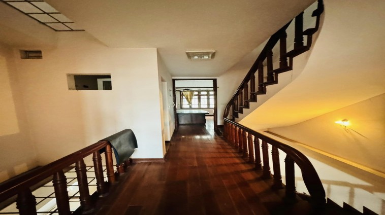 ✳️ Trung tâm Ô tô Ngõ VIP Đặng Tiến Đông, Thông số vàng 63m2 5T MT 5.8m MT , Giá siêu tốt 11 Tỷ ✳️