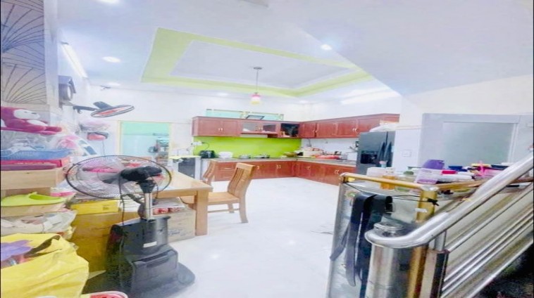CHỈ NHỈNH 6 TỶ CÓ NHÀ 54M - 3 TẦNG - 4PN -HẺM 6M NGAY CẠNH AEON MALL
