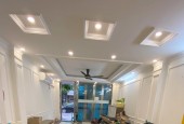Bán Nhà Đường 70(Xuân Phương), 7 Chỗ Đỗ Cửa,Thang Máy, Lô Góc, Ngõ Thông, DT 34mx 6T. Giá 6 Tỷ.