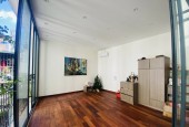 Bán nhà Nguyễn Thái Học, 54m2, 4 tầng, mặt tiền 11m, 13.3 tỷ, rộng thoáng, mới đẹp
