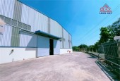 nhà xưởng sản xuất thu hút nhiều ngành nghề công nghiệp. kho bãi lưu trữ hàng hóa