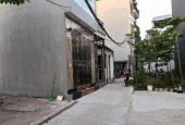 BÁN NHÀ NGỌC ĐỘNG 50M2 * 3 TẦNG * 3,65 TỶ. Ô TÔ ĐỖ CỬA, 4 PHÒNG NGỦ.