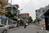 Chính chủ gửi Bán Đất phố Giang Biên, ô tô tránh cách 15m, DT 40m, MT 3.8m. giá hơn 3 tỷ.