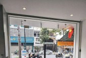 Nằm ngay mặt tiền đường huyết mạch ở HCM giáp ranh quận 1