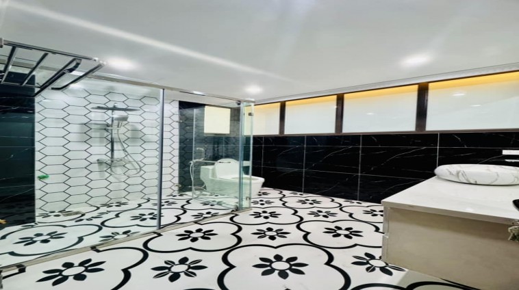 Rất hiếm! Bán nhà Lý Thường Kiệt, 40m2 x 4 tầng, mặt tiền 8.1m, nhỉnh 10 tỷ, KD online