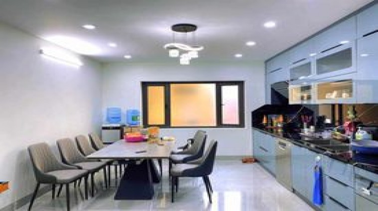 BÁN NHÀ ĐẸP LUNG LINH, PHỐ GIẢNG VÕ - ĐỐNG ĐA, KD, GẦN Ô TÔ: 45M, 7T, MT: 3.9M