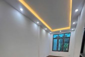 Căn góc Lĩnh Nam, 2 thoáng, ngõ thông, ô tô gần, ở ngay, kinh doanh tốt, 45m2*5T