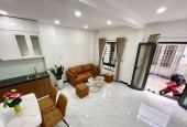 Đường Nguyễn Chí Thanh Quận 10 Phường 2.