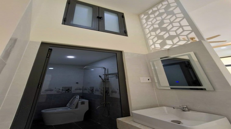 ✨ NHÀ MỚI THỦ ĐỨC - SỔ HỒNG RIÊNG - Ở NGAY! ✨ Diện tích: 56m²