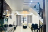 BÁN NHÀ NGÕ RỘNG Ô TÔ TRÁNH NHAU PHỐ NHUỆ GIANG, HÀ ĐÔNG – 45M², 5 TẦNG, CÓ GARA OTO, GIÁ 11,3 TỶ