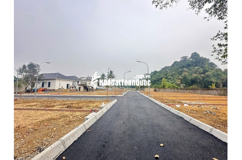 Nhanh tay sở hữu lô đất vị trí vàng tại Ba Hàng Đồi Lạc Thuỷ Hoà Bình