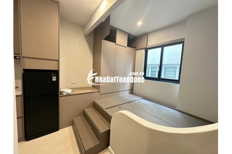 Tòa Apartment Mặt Phố Chính Kinh, 162m2 9T MT 6m, 30 Căn hộ Khép Kín, Dòng tiền 250tr/th, Chỉ 47 Tỷ 