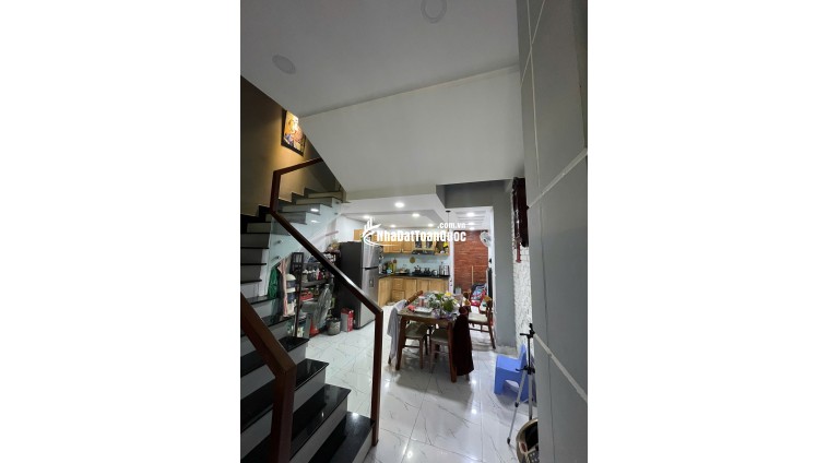 Bán nhà khu Nam Khang Quận 9, DT 54m2, SHR hoàn công 100%, chỉ 5.59 tỷ. Lh:0916645300