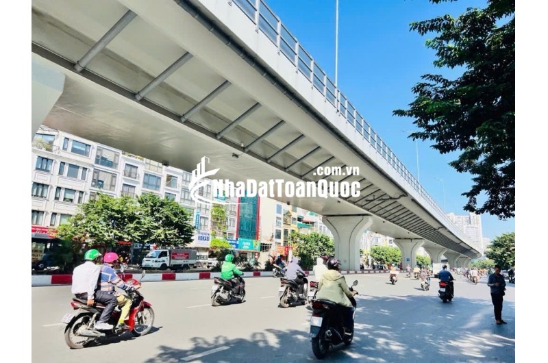 MẶT PHỐ MINH KHAI - HAI BÀ TRƯNG - VỈA HÈ ĐÁ BÓNG - KINH DOANH SẦM UẤT NGÀY ĐÊM- 2 MẶT PHỐ