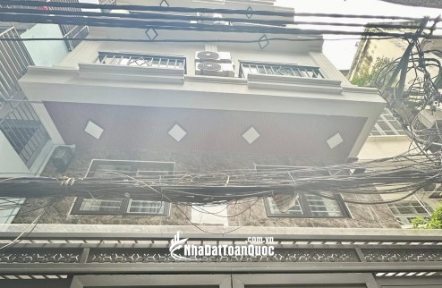Bán nhà dòng tiền 1.5 tỷ/năm mới đẹp, 90m x 8 tầng Chùa Bộc, Đống Đa 22 tỷ