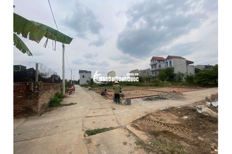 LÔ GÓC 50M TT QUANG MINH,MÊ LINH,DÒNG TIỀN,KINH DOANH,Ô TÔ VÀO
