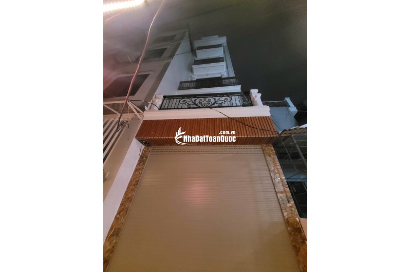 Bán nhà Ngõ Thông ÔTô Thang Máy 54m², 5T 5PN Ngọc Hồi 8.6 tỷ Sổ Đỏ
