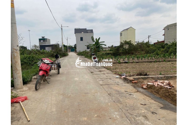 LÔ GÓC 50M TT QUANG MINH,MÊ LINH,DÒNG TIỀN,KINH DOANH,Ô TÔ VÀO