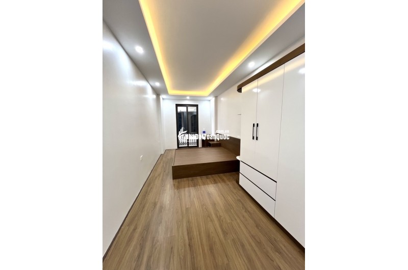 Bán Nhà Hoàng Mai 2 THOÁNG, SÁT HỒ ĐỀN LỪ, 34m2-5 tầng - nhỉnh 6 tỷ