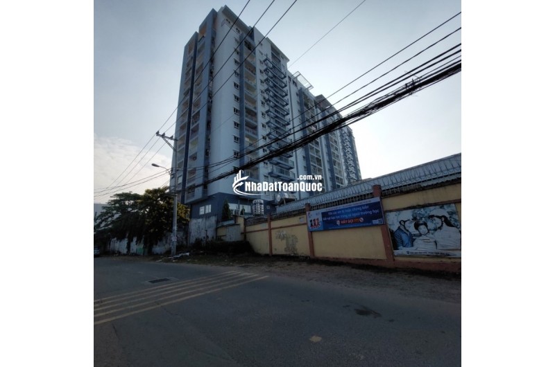 ĐẤT ĐẦU TƯ XÂY CĂN HỘ DỊCH VỤ - LINH TRUNG - THỦ ĐỨC - HƠN 300 M2 - chỉ hơn 20 ty