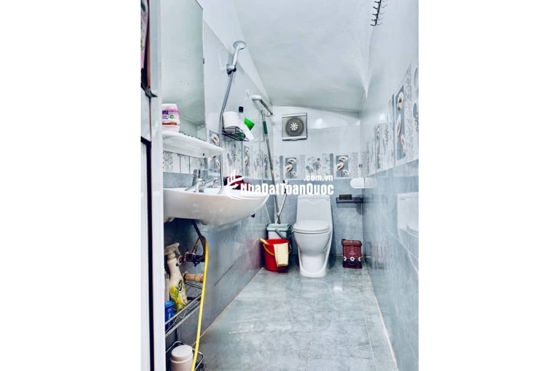 bán nhà 3 tầng 3ty950tr x.dương quang,H.gia lâm,HN,DT 70m2.LH0832865116