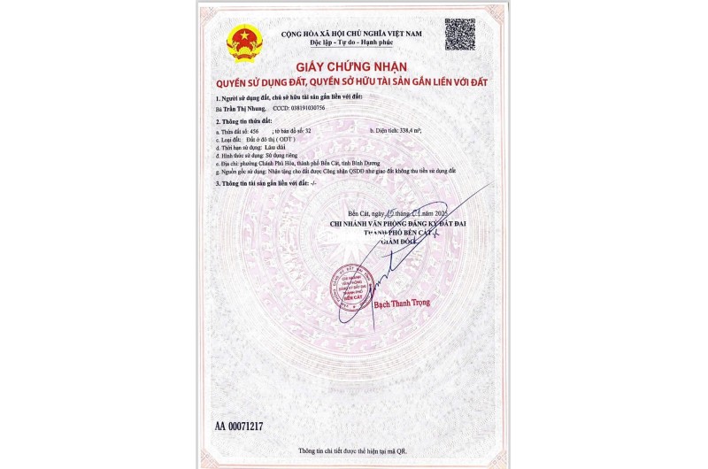 Chủ cần tiền bán gấp Lô Đất ở đô thị Tp Bến Cát DT 338m2
 giá 3,7tr/ m2
