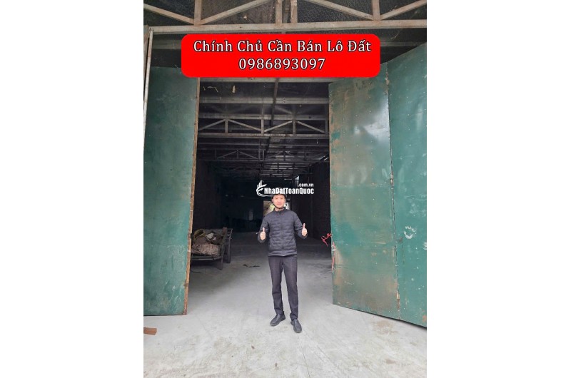 Nằm ngay trung tâm-  HƯƠNG MẠC - TỪ SƠN 
CHÍNH CHỦ gửi B.án lô đất đẹp tặng ngay lán xưởng