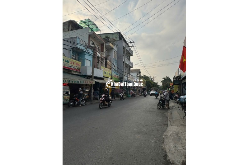 Chính Chủ bán đất Tp Thủ Đức DTSD 100m2 Công nhận 85m2 SHR chỉ 4,8 tỷ TL. Lh:0939577866.