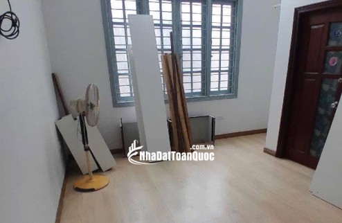 SIÊU PHẨM NHÀ PHỐ TÂY SƠN -  TT ĐỐNG ĐA -  NHÀ ĐẸP 3 THOÁNG - FULL NỘI THẤT- SỔ NỞ HẬU LỘC LÁ