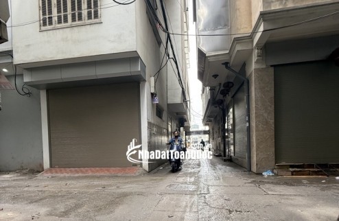 Bán nhà Lạc Trung Phân Lô ô to tránh , lô góc 60m x6 chỉ nhỉnh 17 tỷ