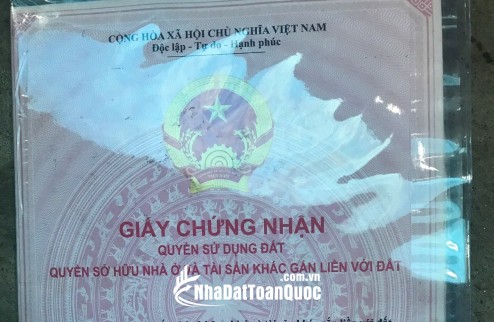 Mua nhà phố tại Cần Giuộc, gần chợ và trường học