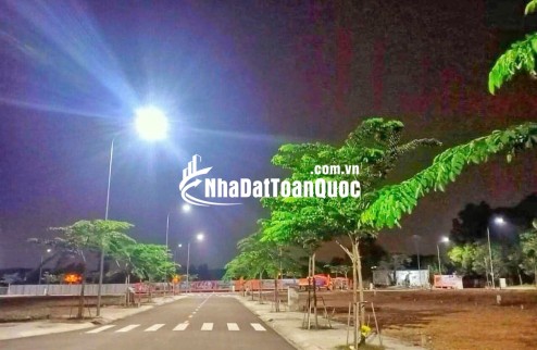BÀ CHỊ EM ĐANG NỢ CẦN BÁN GẤP NHÀ Ở TÂN PHƯỚC KHÁNH - TÂN UYÊN