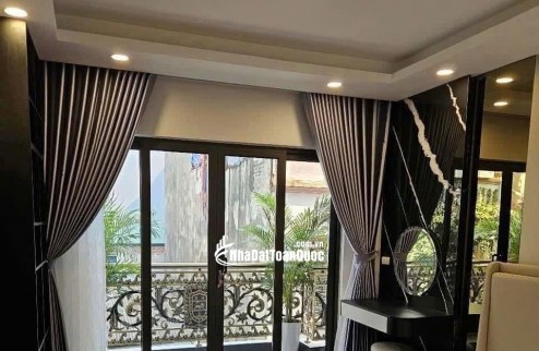 BÁN GẤP CĂN NHÀ SIÊU LỘC HỒ TÙNG MẬU, 62M2 X 4 TẦNG Ô TÔ ĐỖ CỬA, VÀO NHÀ THOẢI MÁI. LH:0904148682.