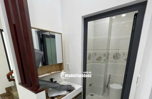 Bán nhà 66m² 4 tầng, 5PN, 3WC,hem 1017 hồng Bàng phường 12 Quận 6 - 5.8 tỷ