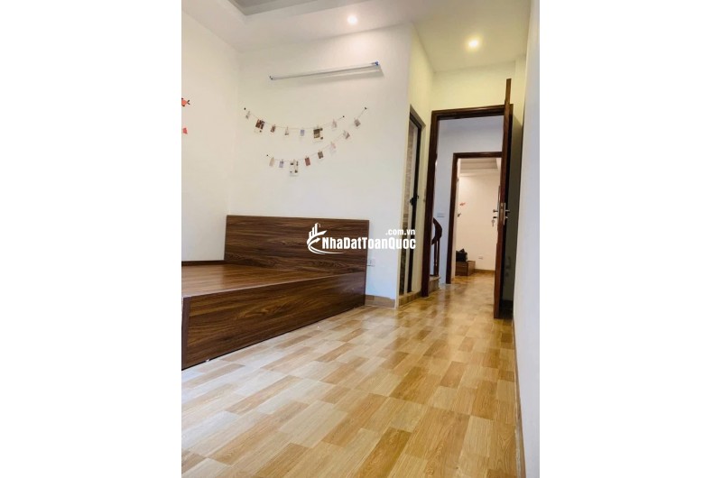 8.5 TỶ BÁN NHÀ ĐẠI LINH - NAM TỪ LIÊM - 6 TẦNG - THANG MÁY - VỪA Ở VỪA KINH DOANH - SỔ RIÊNG