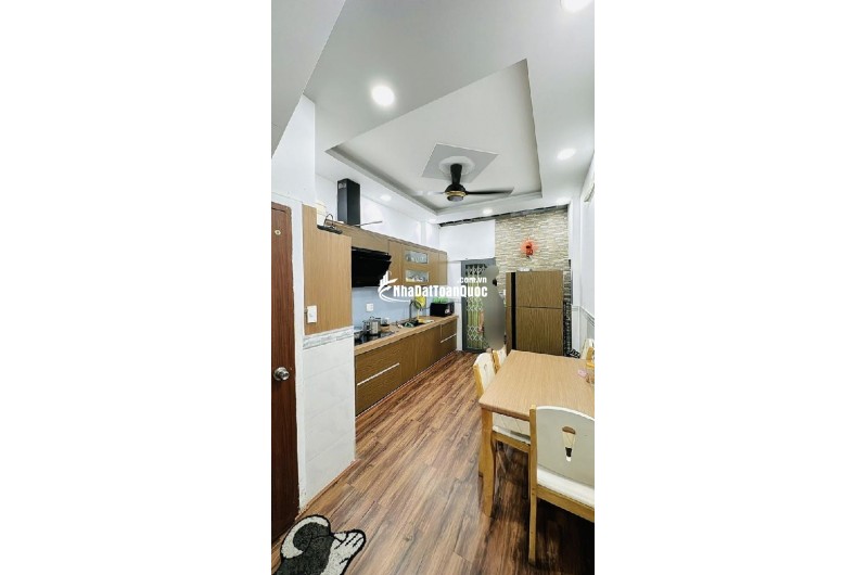 CHỦ GẤP BÁN – HẠ CÒN 7,1 TỶ NHÀ ĐẸP 5 TẦNG BTCT –  38M2 -  HẺM XE HƠI THÔNG - SÁT MẶT TIỀN HƯNG PHÚ - QUẬN 8
