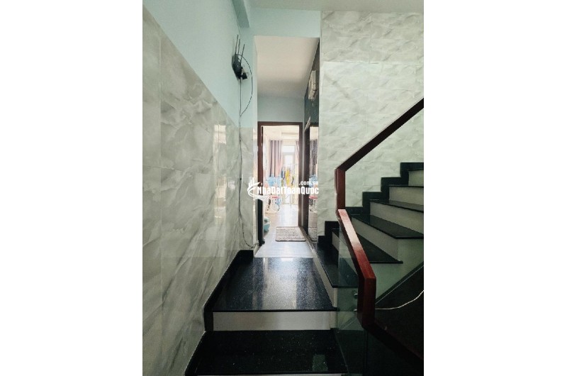 CHỦ GẤP BÁN – HẠ CÒN 7,1 TỶ NHÀ ĐẸP 5 TẦNG BTCT –  38M2 -  HẺM XE HƠI THÔNG - SÁT MẶT TIỀN HƯNG PHÚ - QUẬN 8