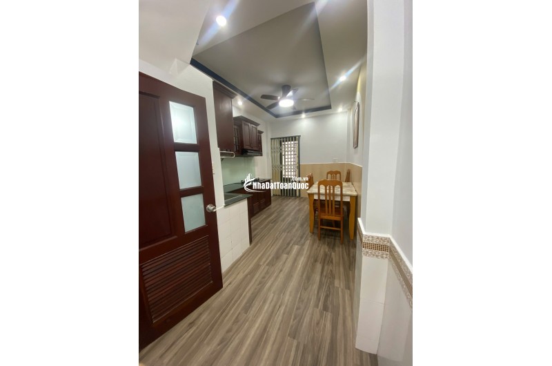 BÁN NHÀ HẺM LÝ THƯỜNG KIỆT – QUẬN 10 – XE HƠI VÀO NHÀ – GIÁ NHỈNH 4 TỶ