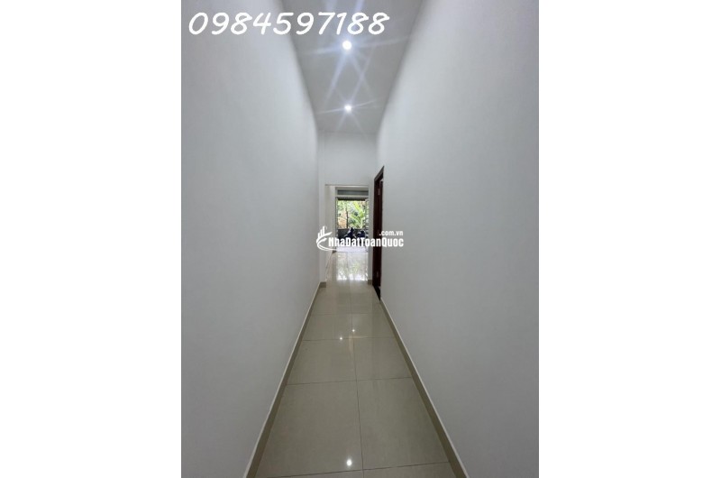 Bán nhà HXH Bà Điểm 5, Bà Điểm, Hóc Môn, 57m2, nhỉnh 2 tỷ.