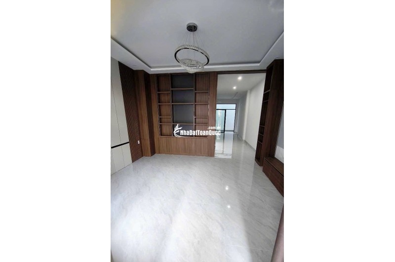 BÁN NHÀ MỚI XÂY 3 TẦNG GẦN BIỂN VĨNH PHƯỚC NHA TRANG