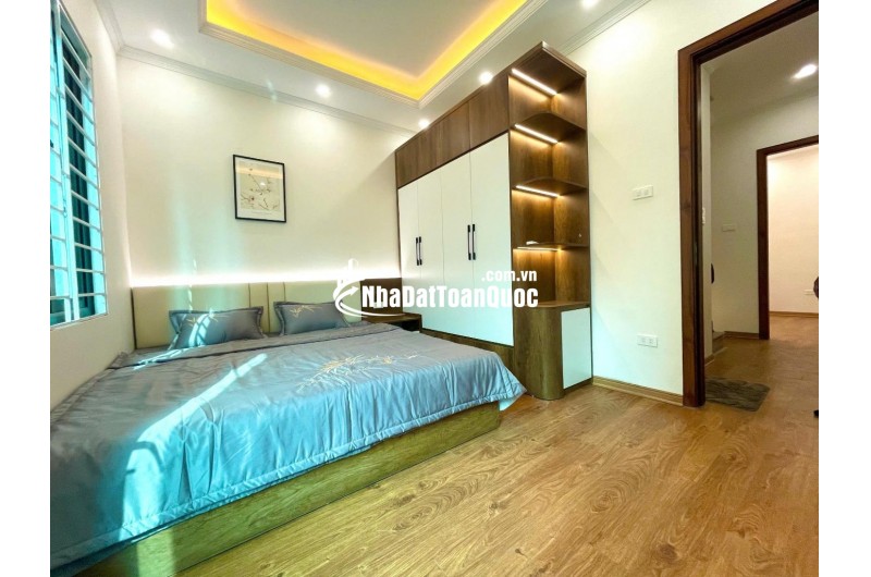 BÁN NHÀ PHỐ KIM GIANG, KDT ĐẠI KIM, GẦN Ô TÔ TRÁNH, 33M2, 6.8 TỶ