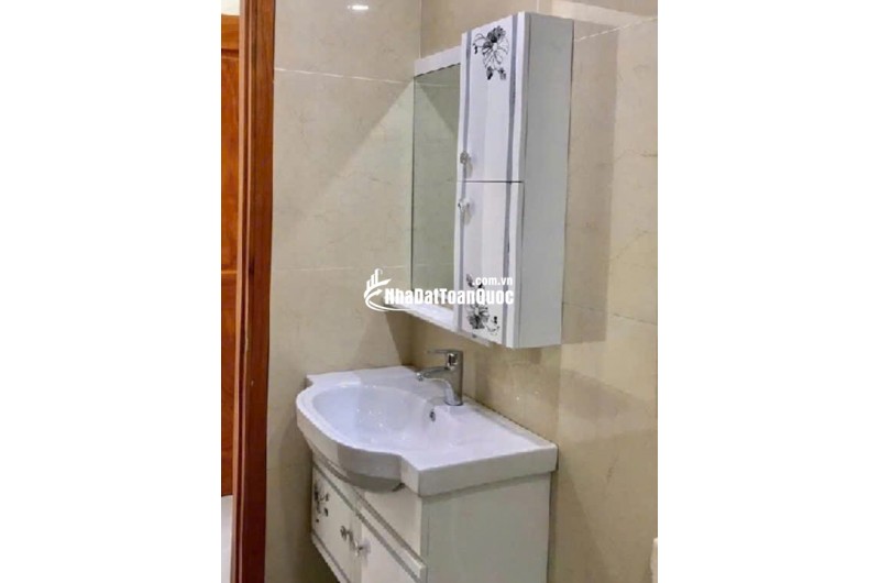 căn nhà đẹp, Hoàng Bật Đạt, Tân Bình - DTSD 144m2 - Nhỉnh 6 tỷ