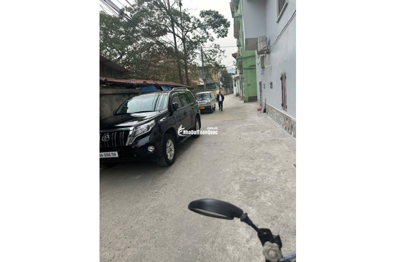 Bán đất tặng nhà C4 Ngô Gia Tự - Ô tô - 15m ra phố -50m2 nhỉnh11 tỷ