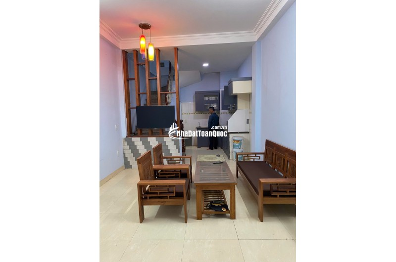 BÁN NHÀ NGỌC THUỴ 36M2, 4 TẦNG DÂN XÂY, TIỆN ÍCH TUYỆT VỜI, GẦN CHỢ, CÔNG VIÊN, GIÁ RẺ