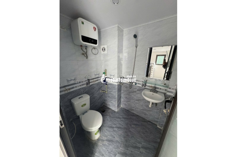 Nhà riêng 8 phòng thang máy Q Hoàng Mai giá >8 tỷ bán nhiệt tình!!