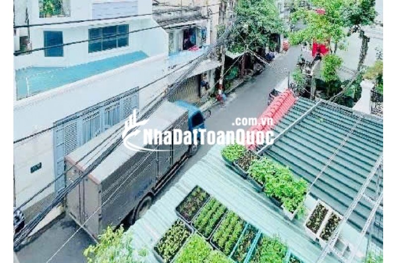 NHÀ 3 TẦNG – HẺM XE TẢI – GIÁP QUẬN 10 – DT 68M2 – CHỈ 9.5 TỶ