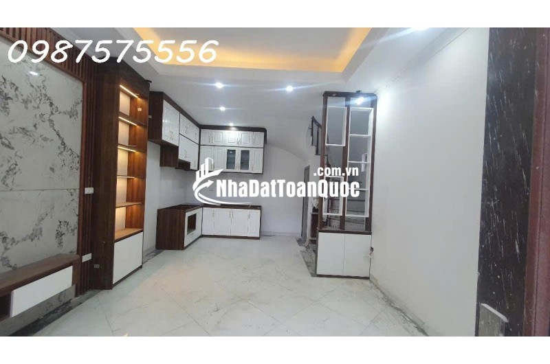NHÀ ĐẸP THANH XUÂN 30M x 6 TẦNG - NGÕ RỘNG 3M - GIÁ NHỈNH 7 TỶ